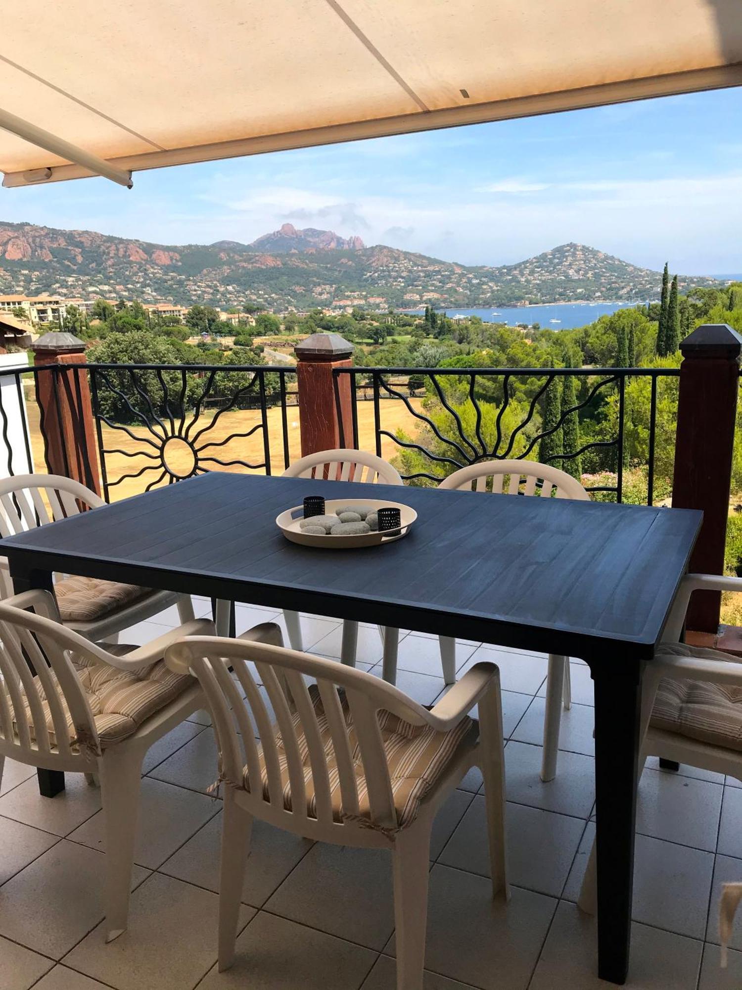3 Pieces Tout Confort A Cap Esterel Saint-Raphaël 外观 照片